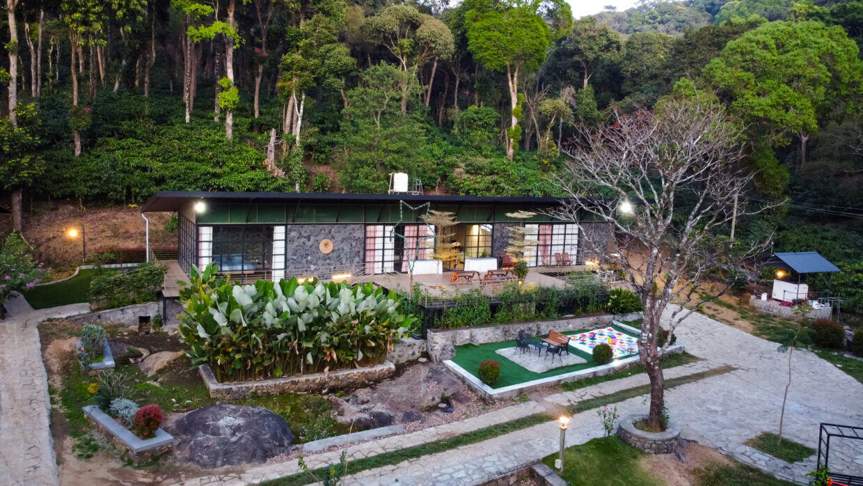 Nelliyampathy Forest Resorts h